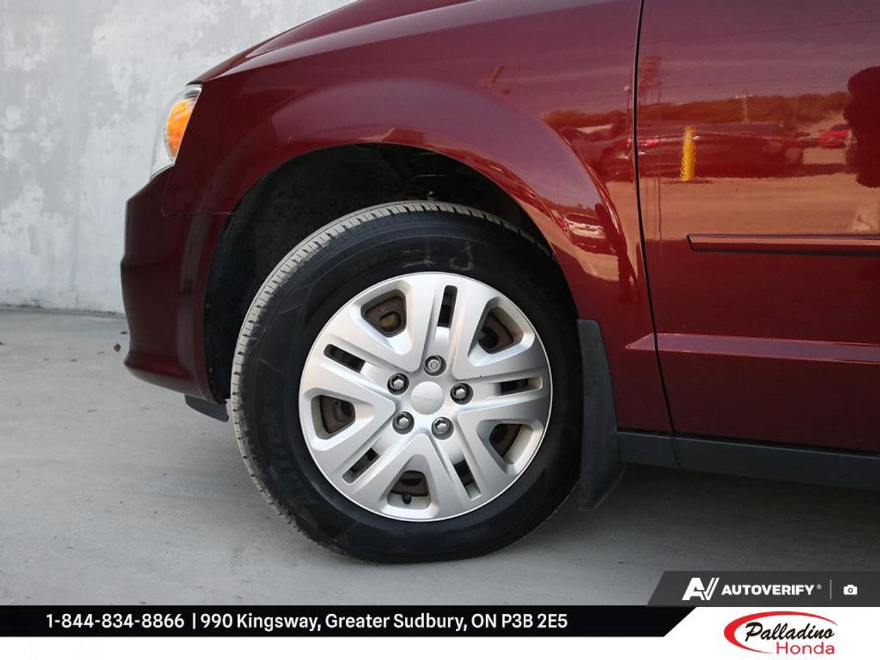 2017 Dodge Grand Caravan SXT Photo