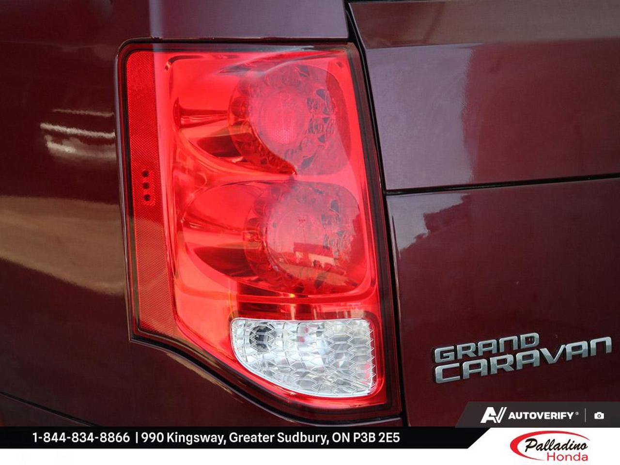 2017 Dodge Grand Caravan SXT Photo