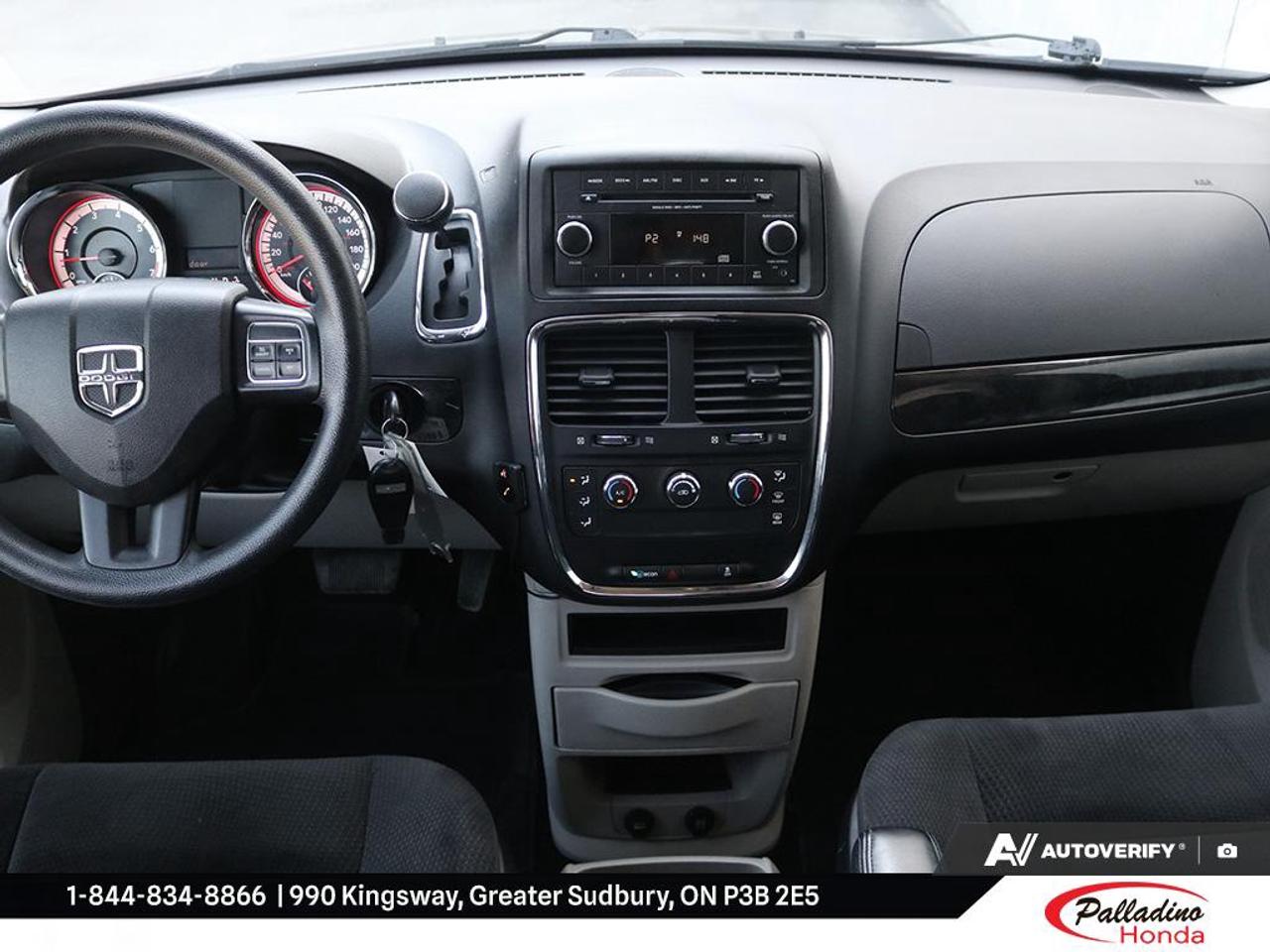 2017 Dodge Grand Caravan SXT Photo