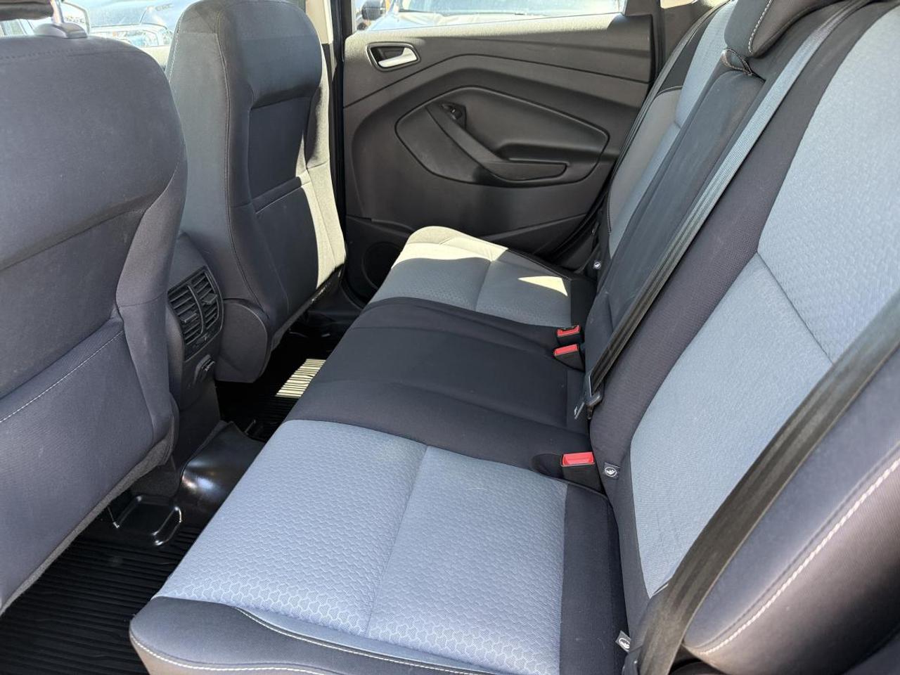 2018 Ford Escape SE Photo