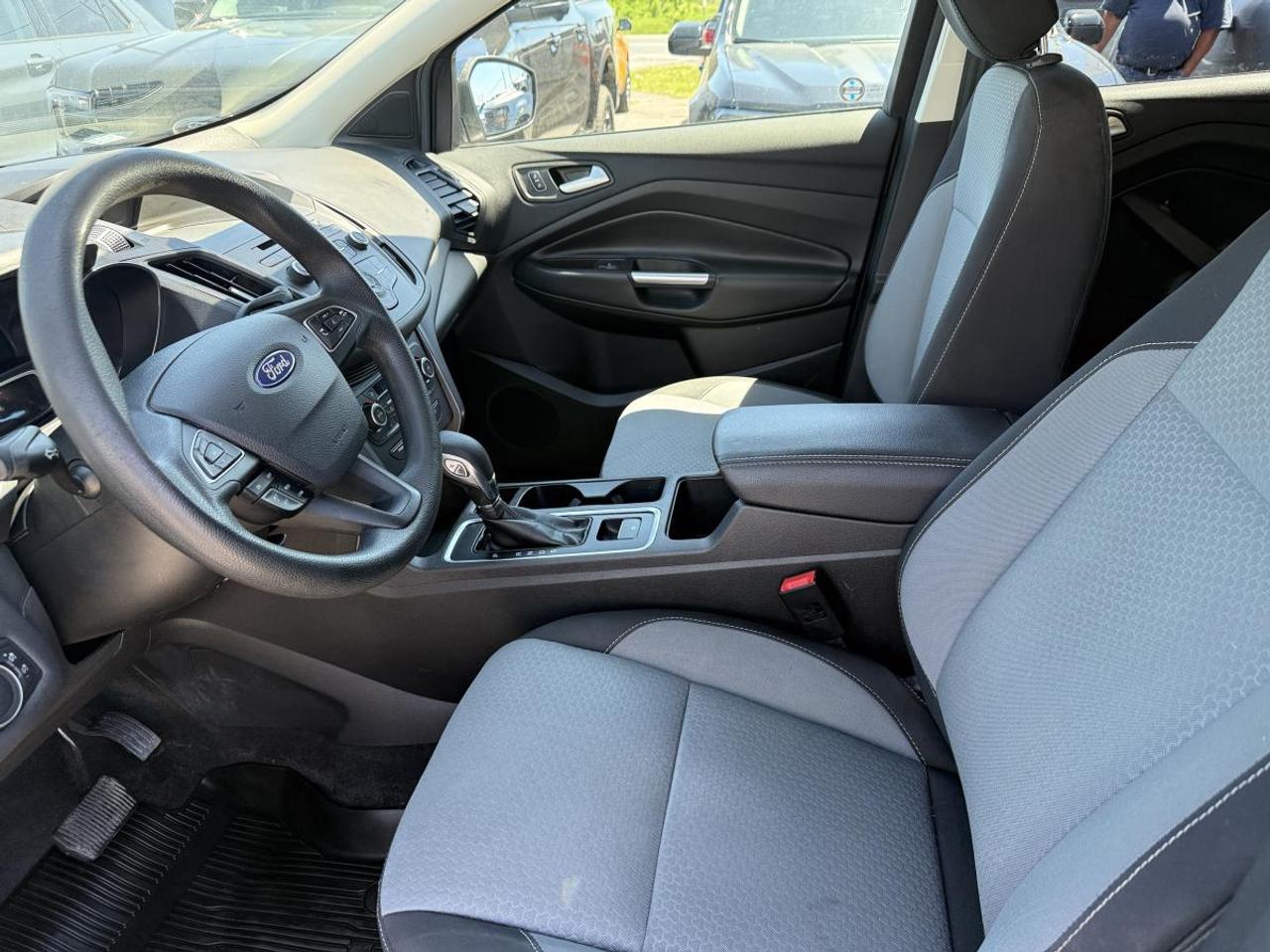 2018 Ford Escape SE Photo