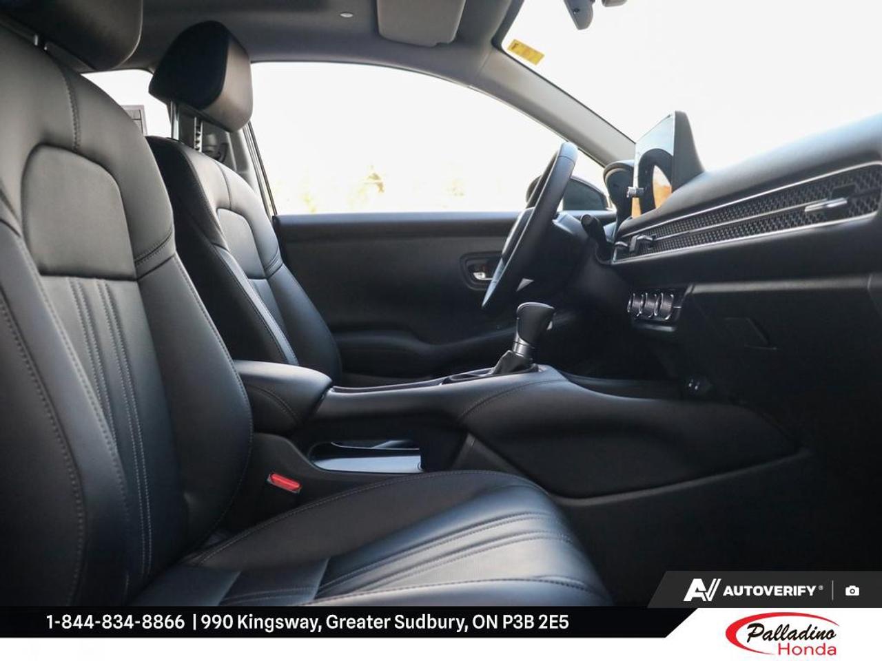 2027 Honda HR-V EX-L Photo