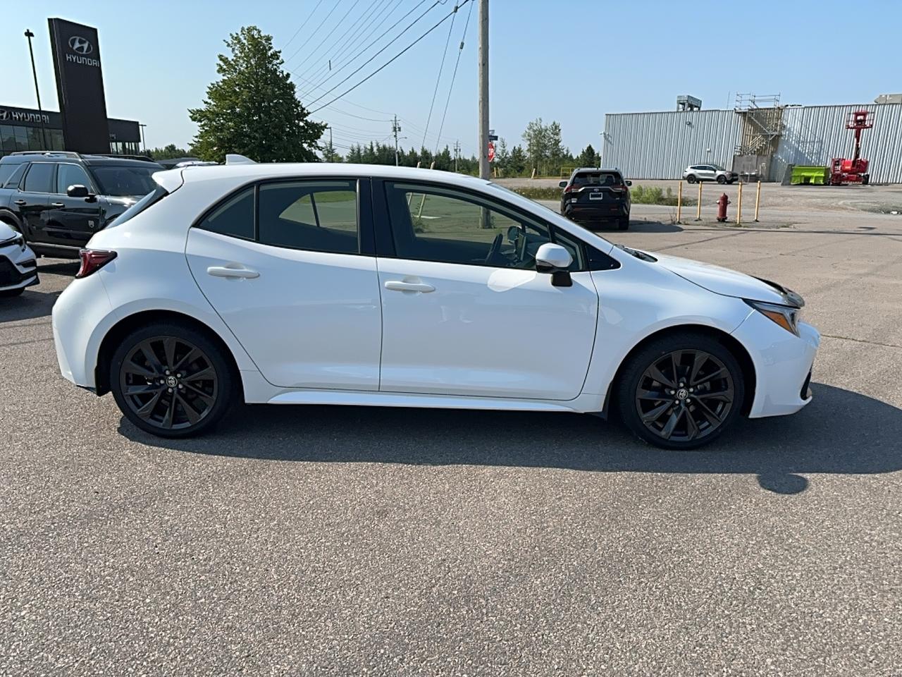 2024 Toyota Corolla SE Photo2