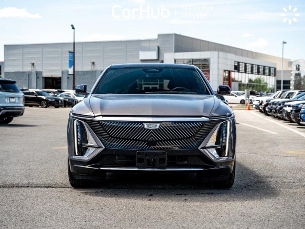 2024 Cadillac LYRIQ Tech Panoroof Heated Seats Navi Apple CarPlay Android Auto Photo