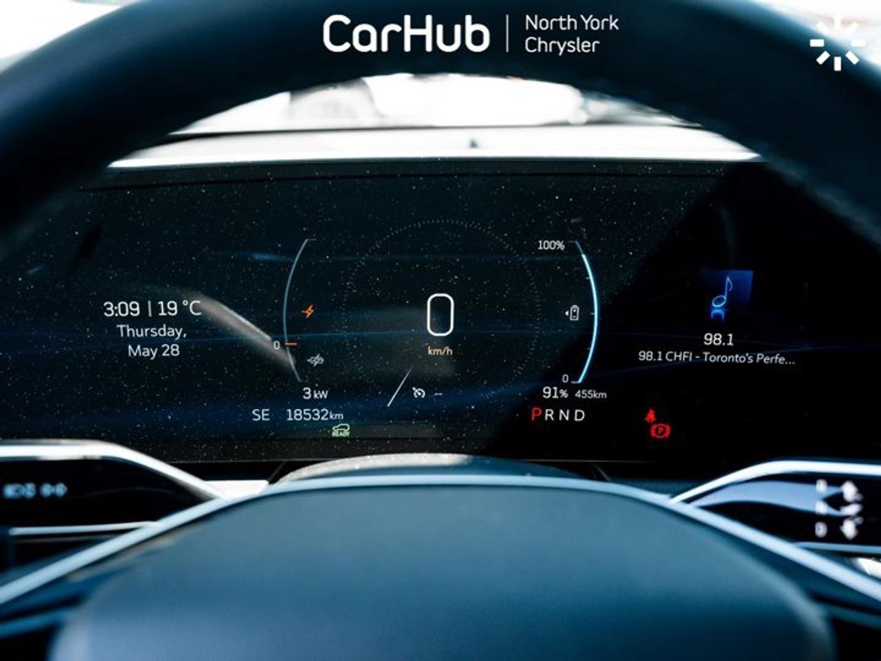 2024 Cadillac LYRIQ Tech Panoroof Heated Seats Navi Apple CarPlay Android Auto Photo