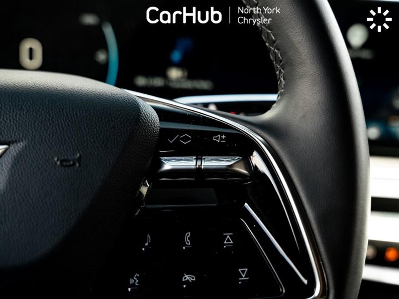 2024 Cadillac LYRIQ Tech Panoroof Heated Seats Navi Apple CarPlay Android Auto Photo