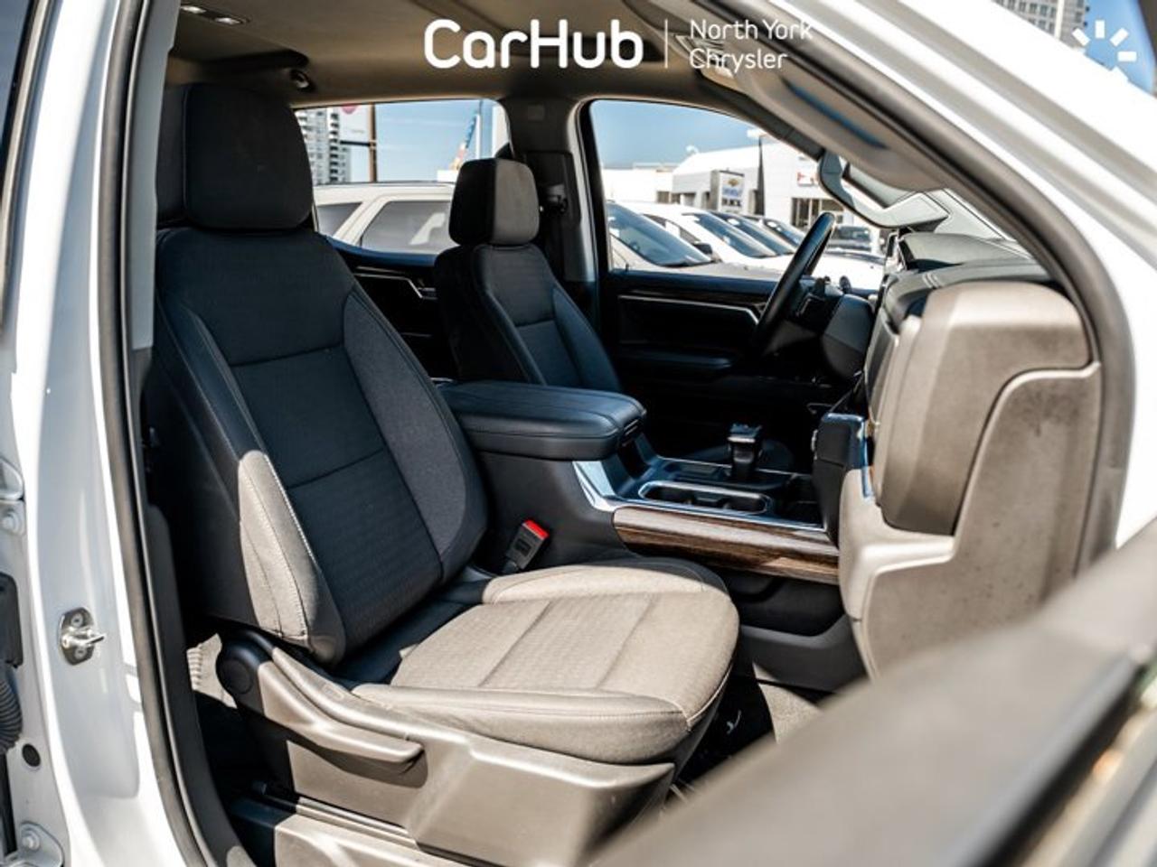 2024 GMC Sierra 1500 Elevation 157'' V8 Captain Seats Side Steps 13.4'' Screen Photo