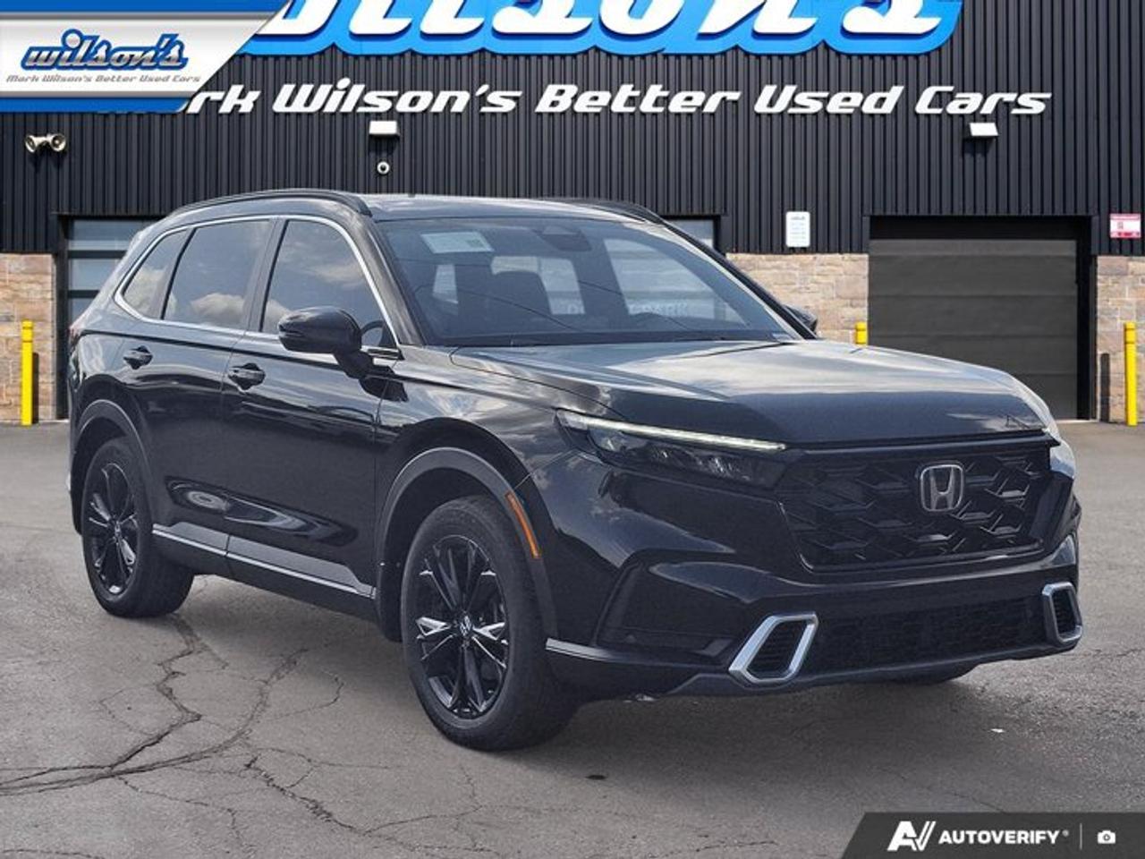 2024 Honda CR-V Hybrid Touring AWD | Leather | Sunroof | Nav | Bose | Adaptive Cruise | Heated Wheel + Seats | and More ! Photo