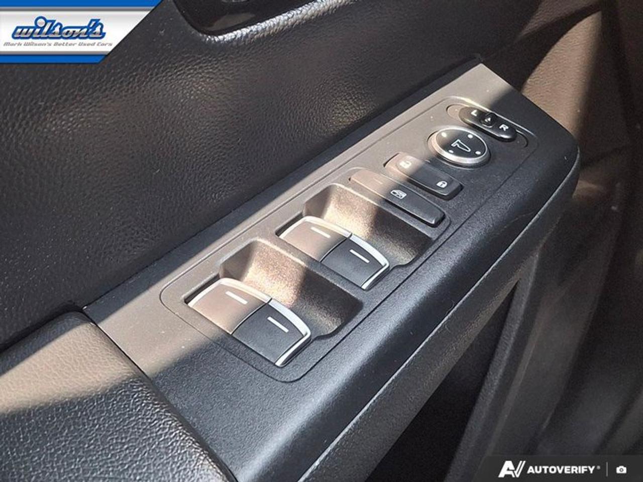 2024 Honda CR-V Hybrid Touring AWD | Leather | Sunroof | Nav | Bose | Adaptive Cruise | Heated Wheel + Seats | and More ! Photo