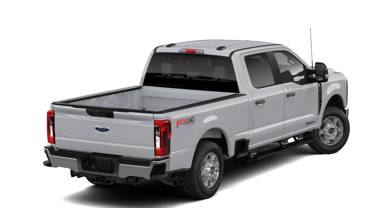 2026 Ford F-350 XLT Photo2