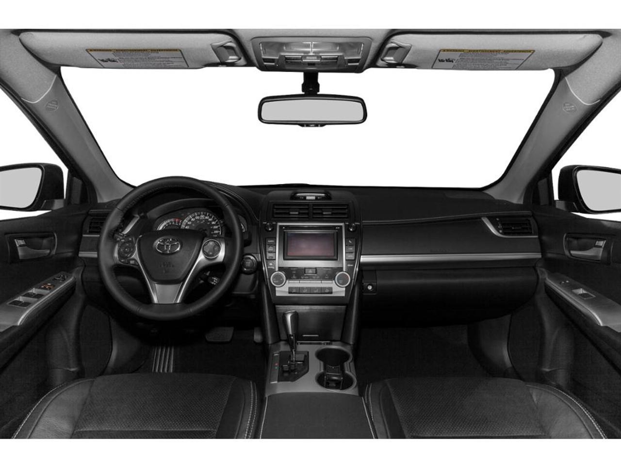 2012 Toyota Camry SE V6 Photo