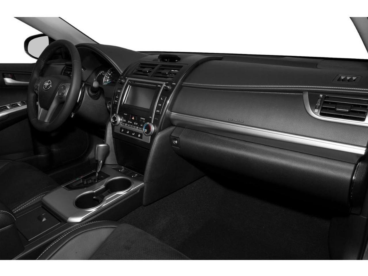 2012 Toyota Camry SE V6 Photo