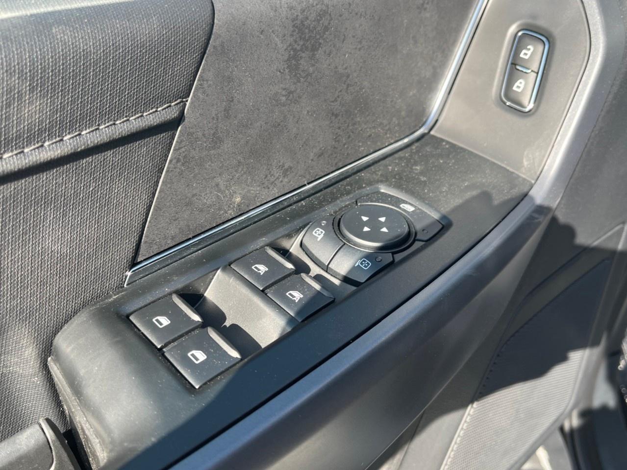 2026 Ford F-150 XLT 4WD SuperCrew 5.5' Box Photo