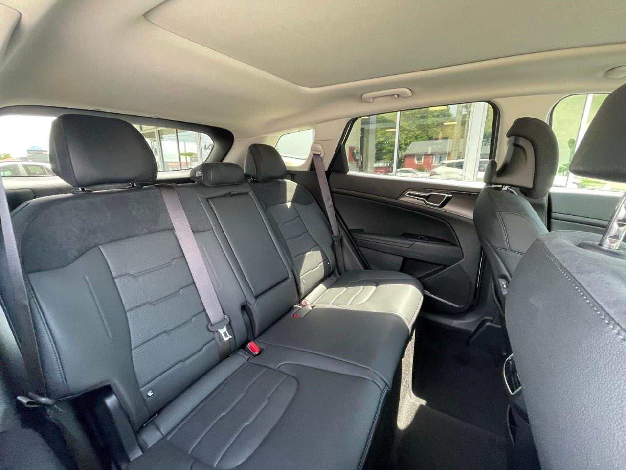 2026 Kia Sportage Hybrid EX Premium AWD Photo