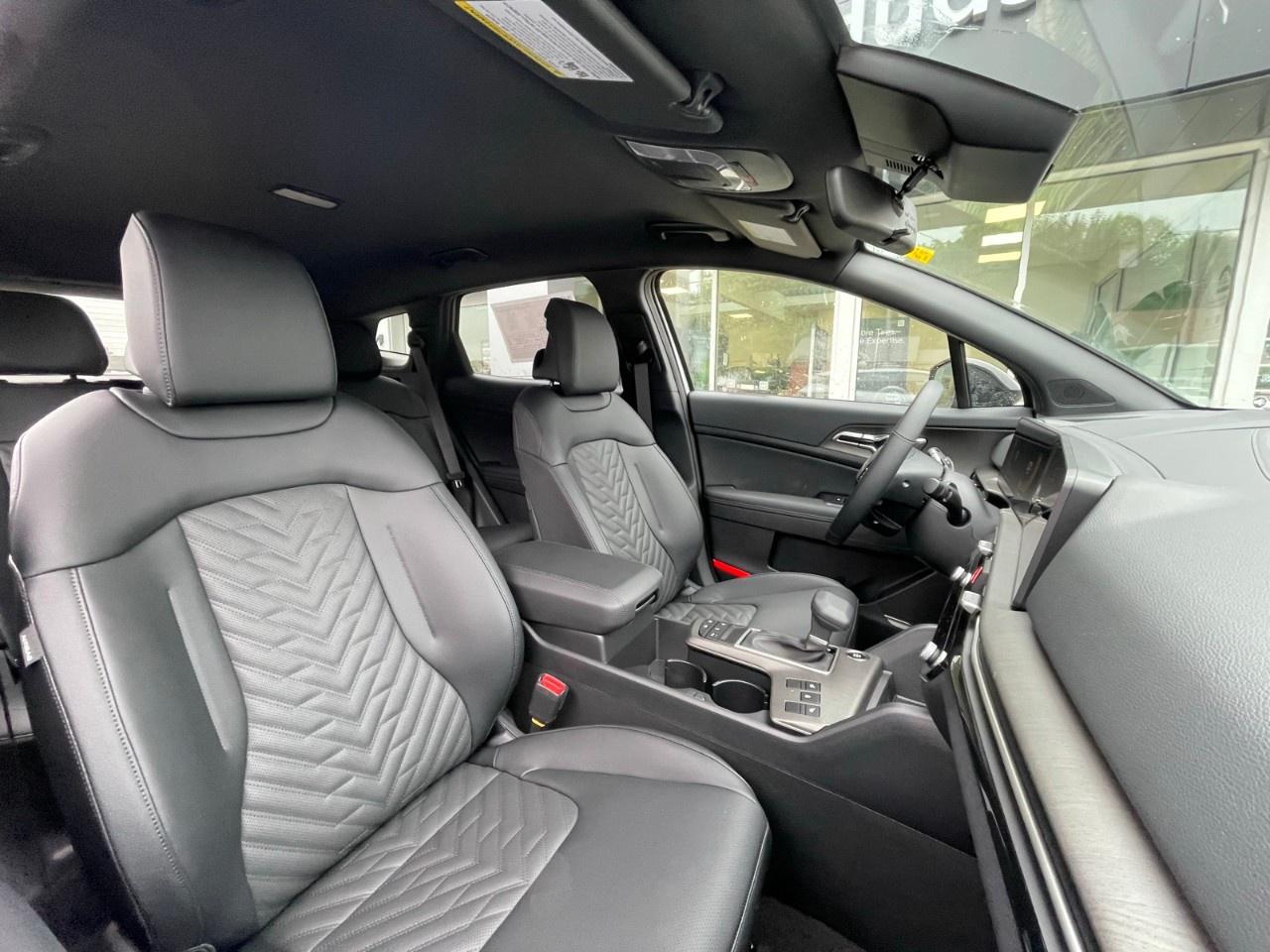 2026 Kia Sportage X-line AWD Photo