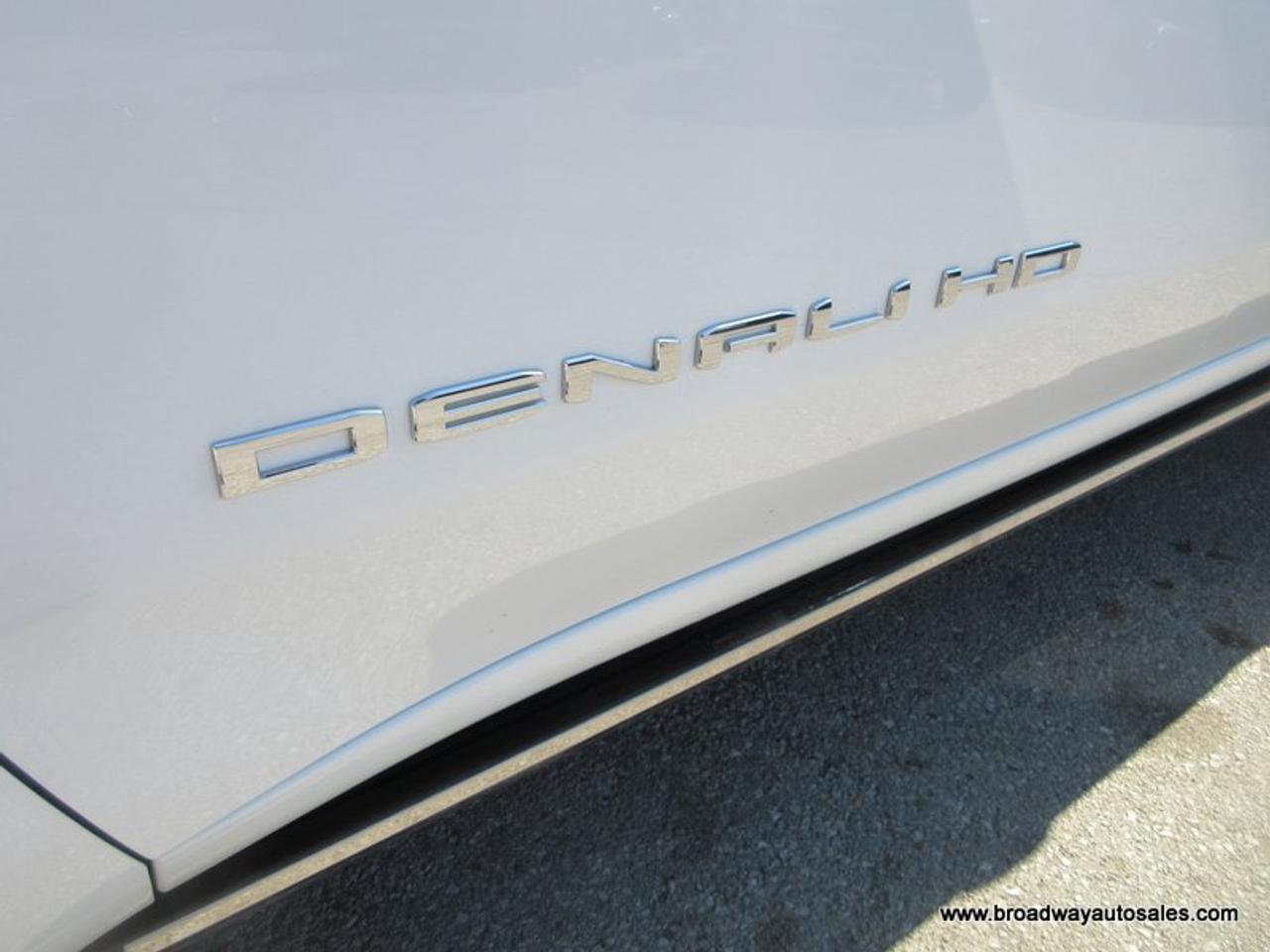 2024 GMC Sierra 2500 3/4 TON DENALI-PACKAGE 5 PASSENGER 6.6L - DURAMAX.. 4X4.. CREW-CAB.. 6.6-FOOT-BOX.. POWER SUNROOF.. LEATHER.. HEATED/AC SEATS.. POWER MIRRORS.. Photo