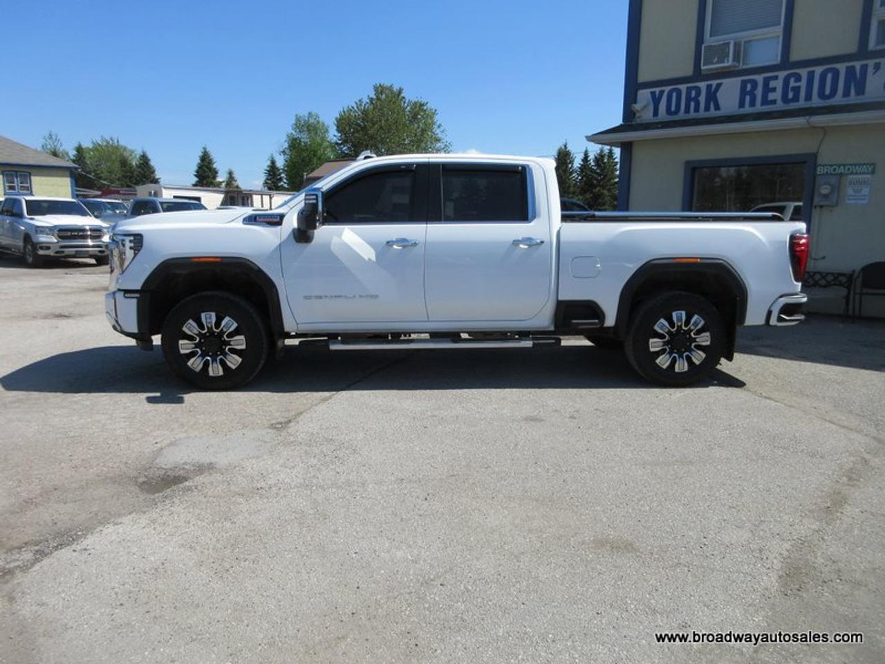 2024 GMC Sierra 2500 3/4 TON DENALI-PACKAGE 5 PASSENGER 6.6L - DURAMAX.. 4X4.. CREW-CAB.. 6.6-FOOT-BOX.. POWER SUNROOF.. LEATHER.. HEATED/AC SEATS.. POWER MIRRORS.. Photo3
