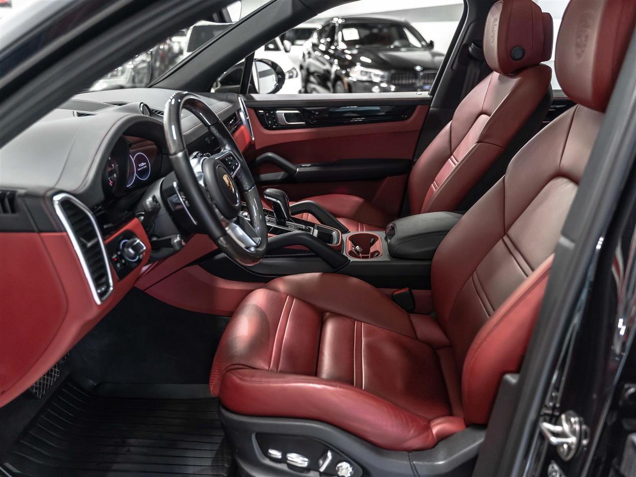 2020 Porsche Cayenne Premium Package|21 Spyder Design Wheels|Carbon Steering|Only 12,000KM Photo