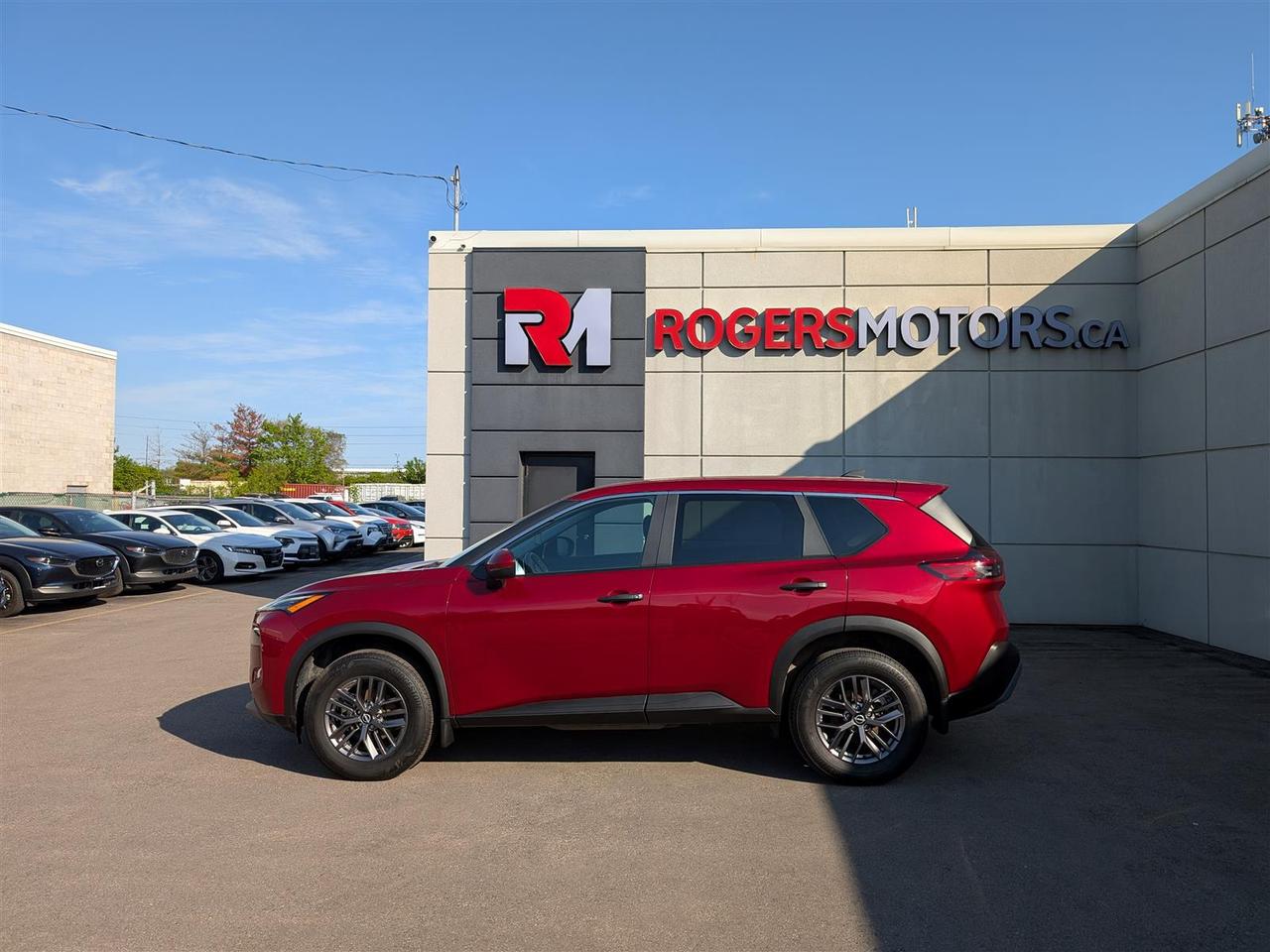 2023 Nissan Rogue S AWD - CARPLAY - REV CAM - REMOTE STARTER Photo