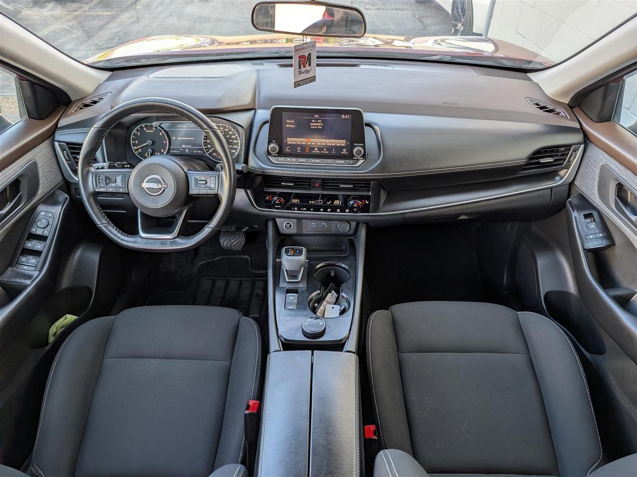 2023 Nissan Rogue S AWD - CARPLAY - REV CAM - REMOTE STARTER Photo