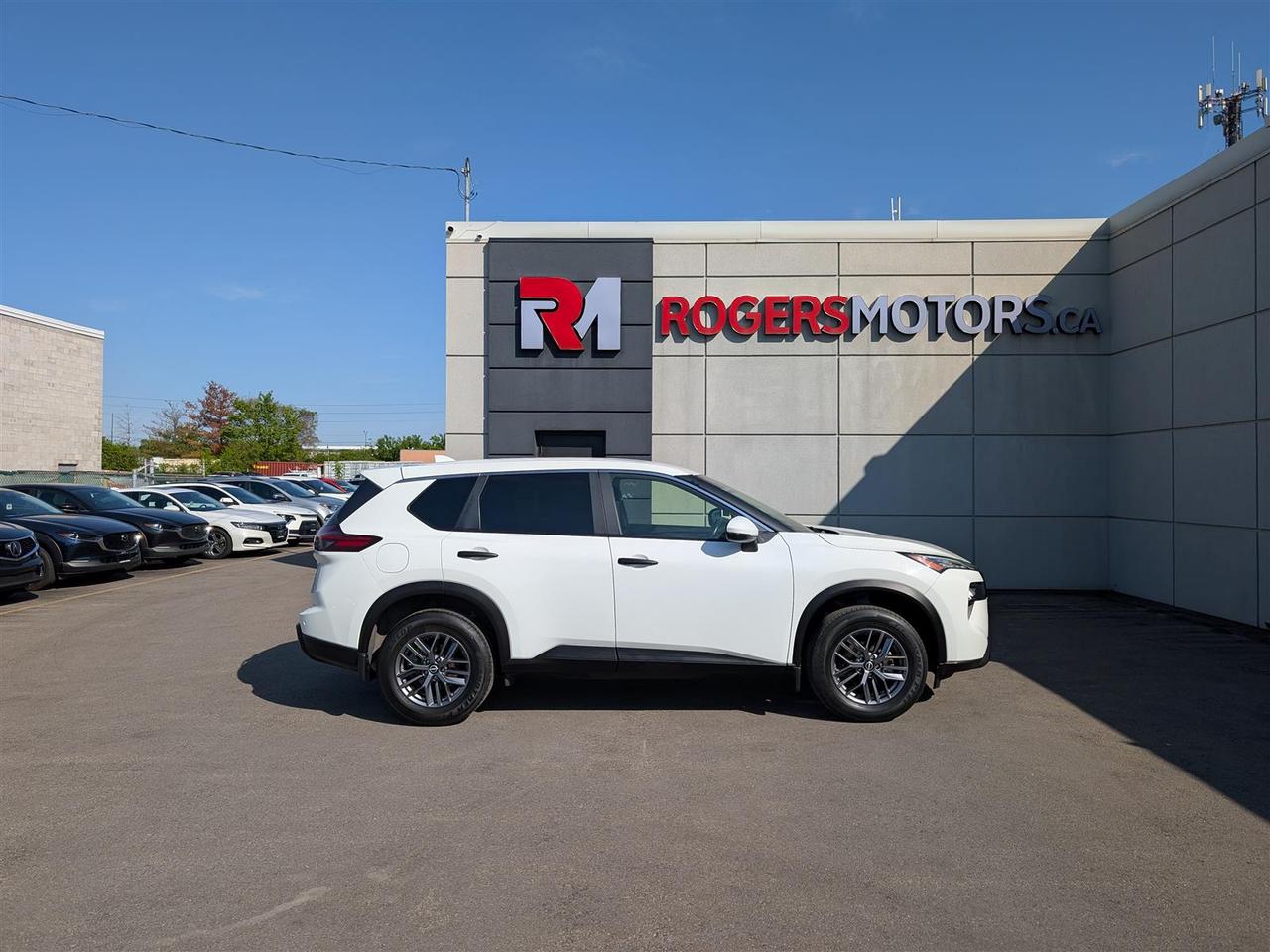 2024 Nissan Rogue S AWD - CARPLAY - REV CAM - REMOTE STARTER Photo