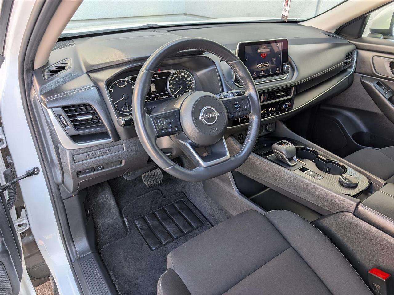 2024 Nissan Rogue S AWD - CARPLAY - REV CAM - REMOTE STARTER Photo