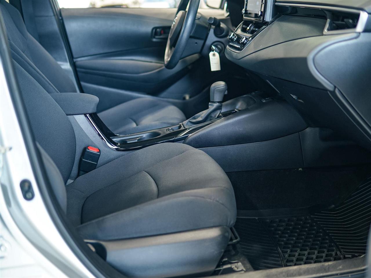 2022 Toyota Corolla LE | NO ACCIDENTS | BLIND SPOT | APP CONNECT Photo