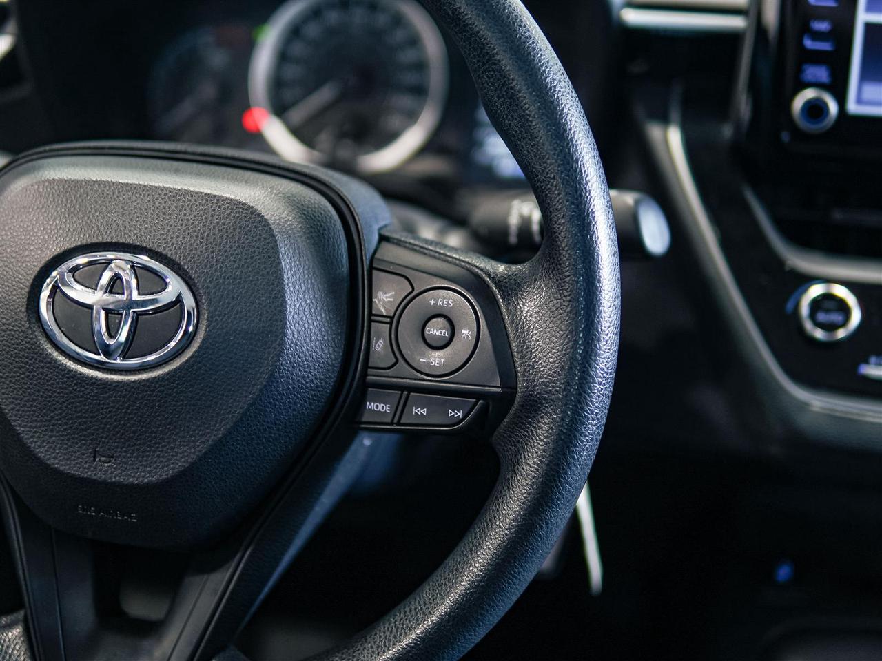 2022 Toyota Corolla LE | NO ACCIDENTS | BLIND SPOT | APP CONNECT Photo