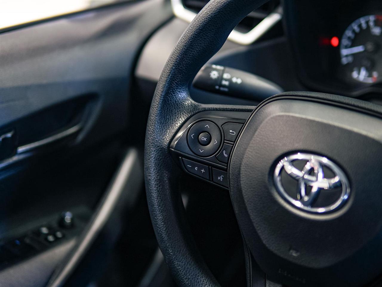 2022 Toyota Corolla LE | NO ACCIDENTS | BLIND SPOT | APP CONNECT Photo
