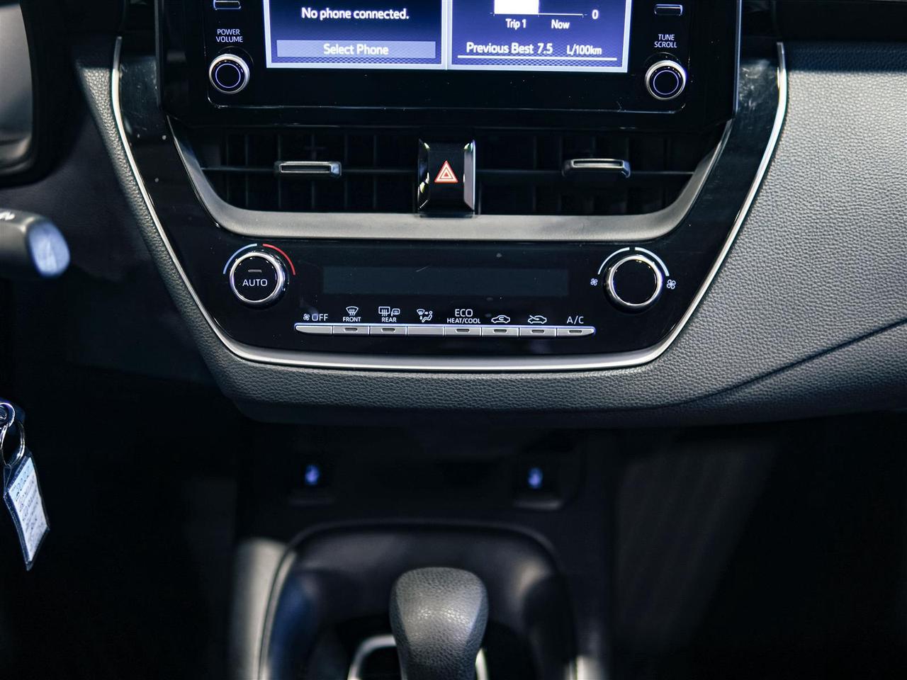 2022 Toyota Corolla LE | NO ACCIDENTS | BLIND SPOT | APP CONNECT Photo