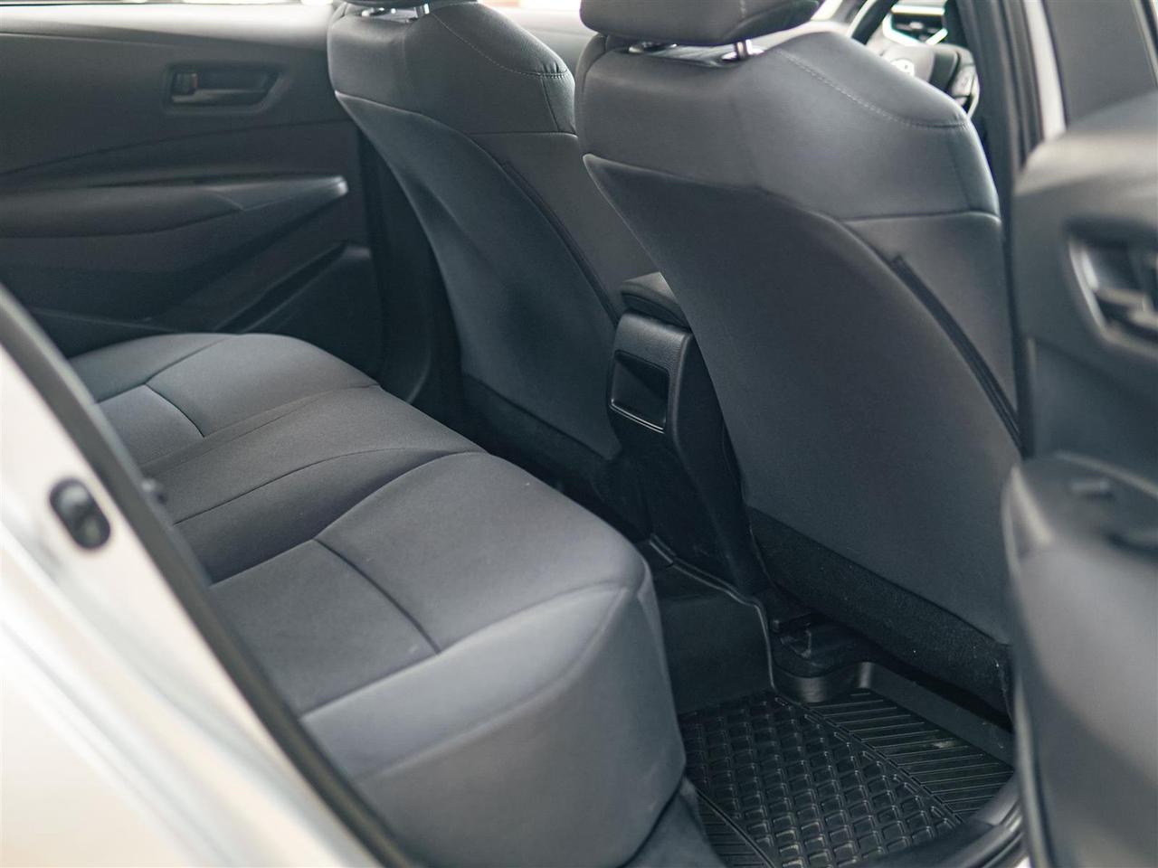2022 Toyota Corolla LE | NO ACCIDENTS | BLIND SPOT | APP CONNECT Photo