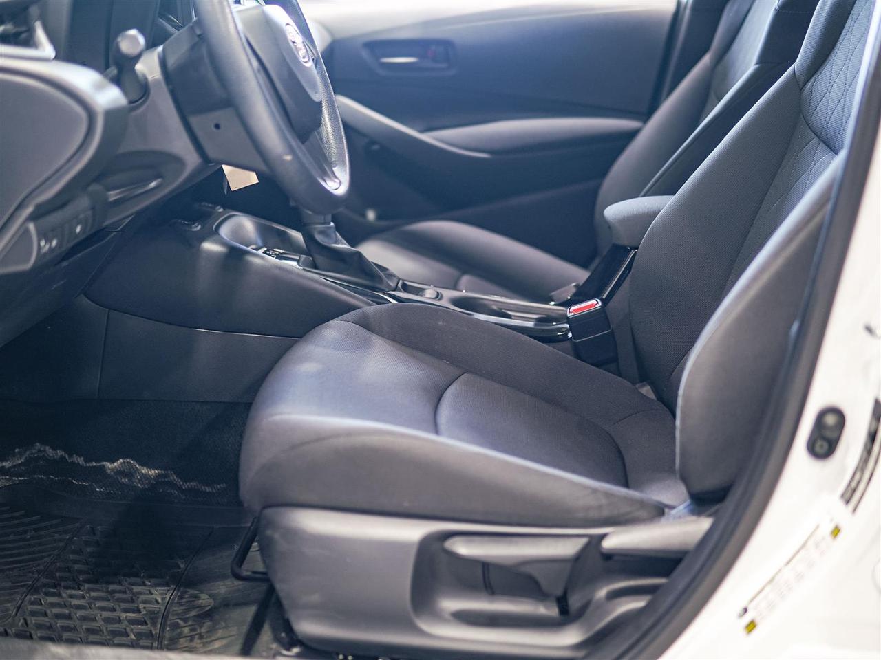 2022 Toyota Corolla LE | NO ACCIDENTS | BLIND SPOT | APP CONNECT Photo