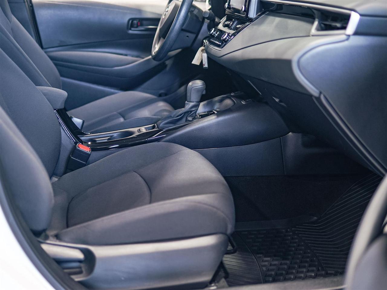 2022 Toyota Corolla LE | NO ACCIDENTS | BLIND SPOT | APP CONNECT Photo