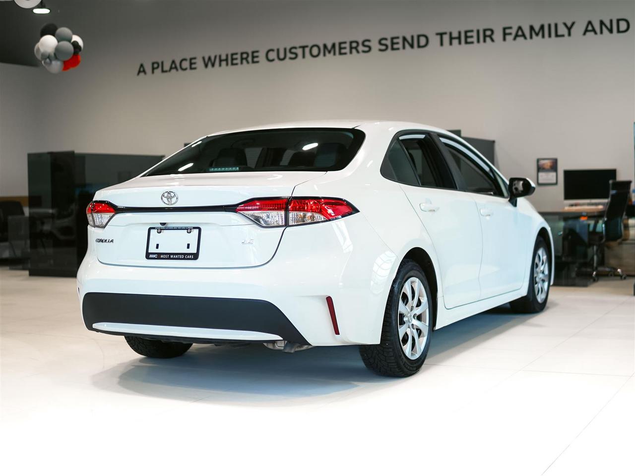 2022 Toyota Corolla LE | NO ACCIDENTS | BLIND SPOT | APP CONNECT Photo