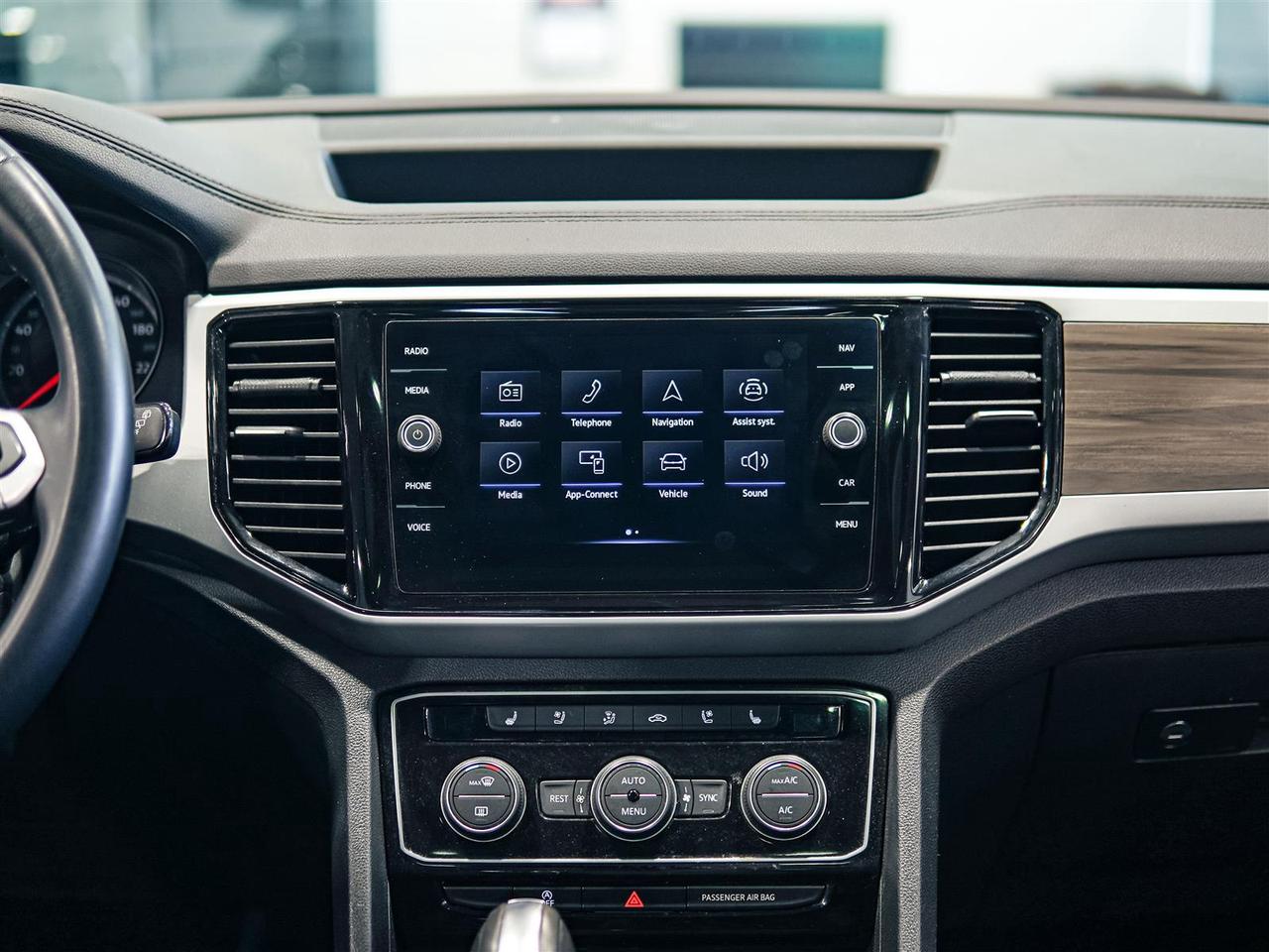 2021 Volkswagen Atlas HIGHLINE | NO ACCIDENTS | LEATHER | PANO Photo