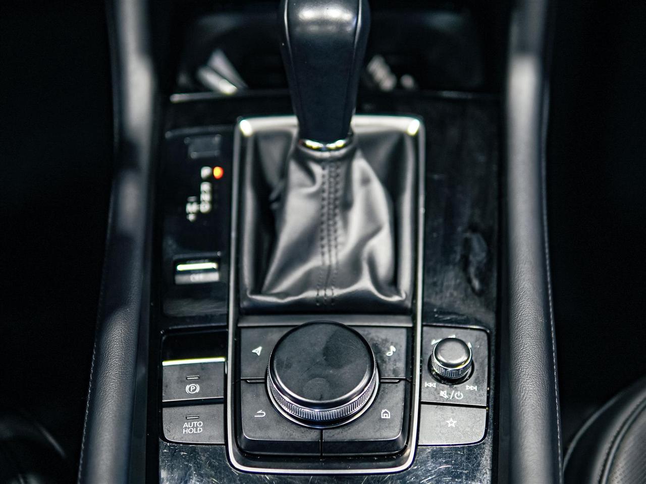 2025 Mazda MAZDA3 GT | NO ACCIDENTS | NAV | LTHR | ROOF Photo