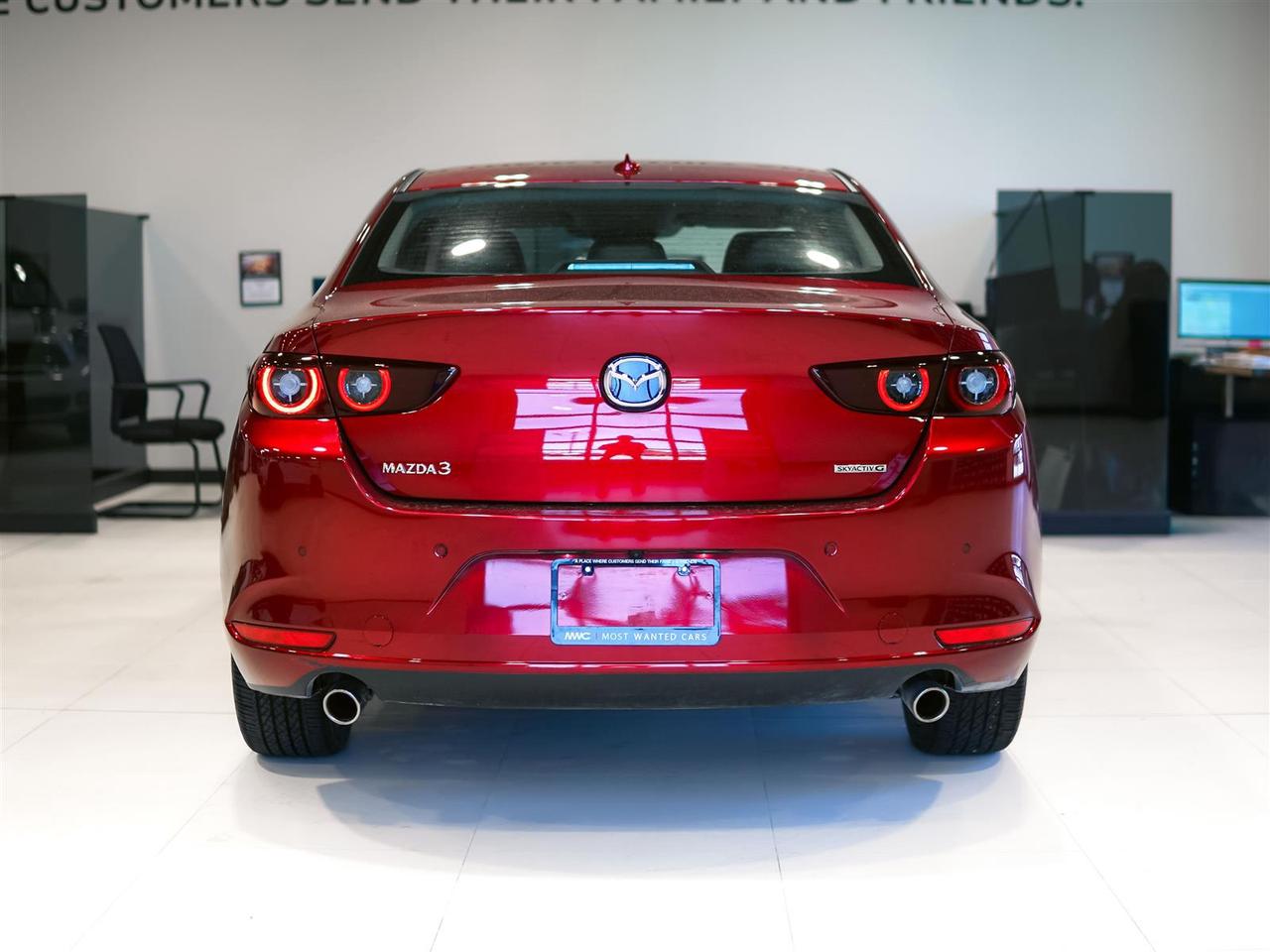 2025 Mazda MAZDA3 GT | NO ACCIDENTS | NAV | LTHR | ROOF Photo