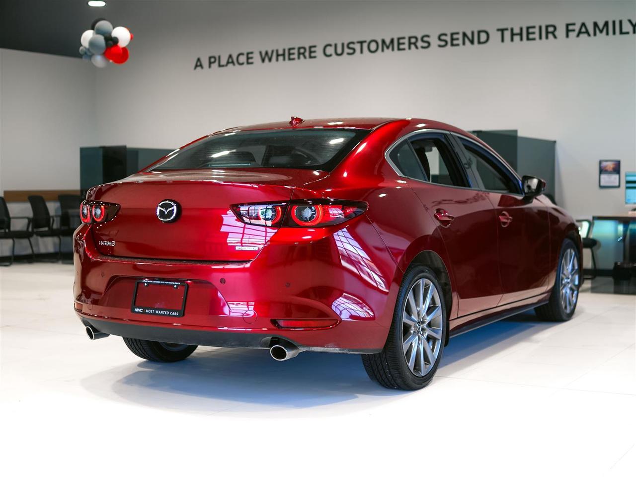 2025 Mazda MAZDA3 GT | NO ACCIDENTS | NAV | LTHR | ROOF Photo