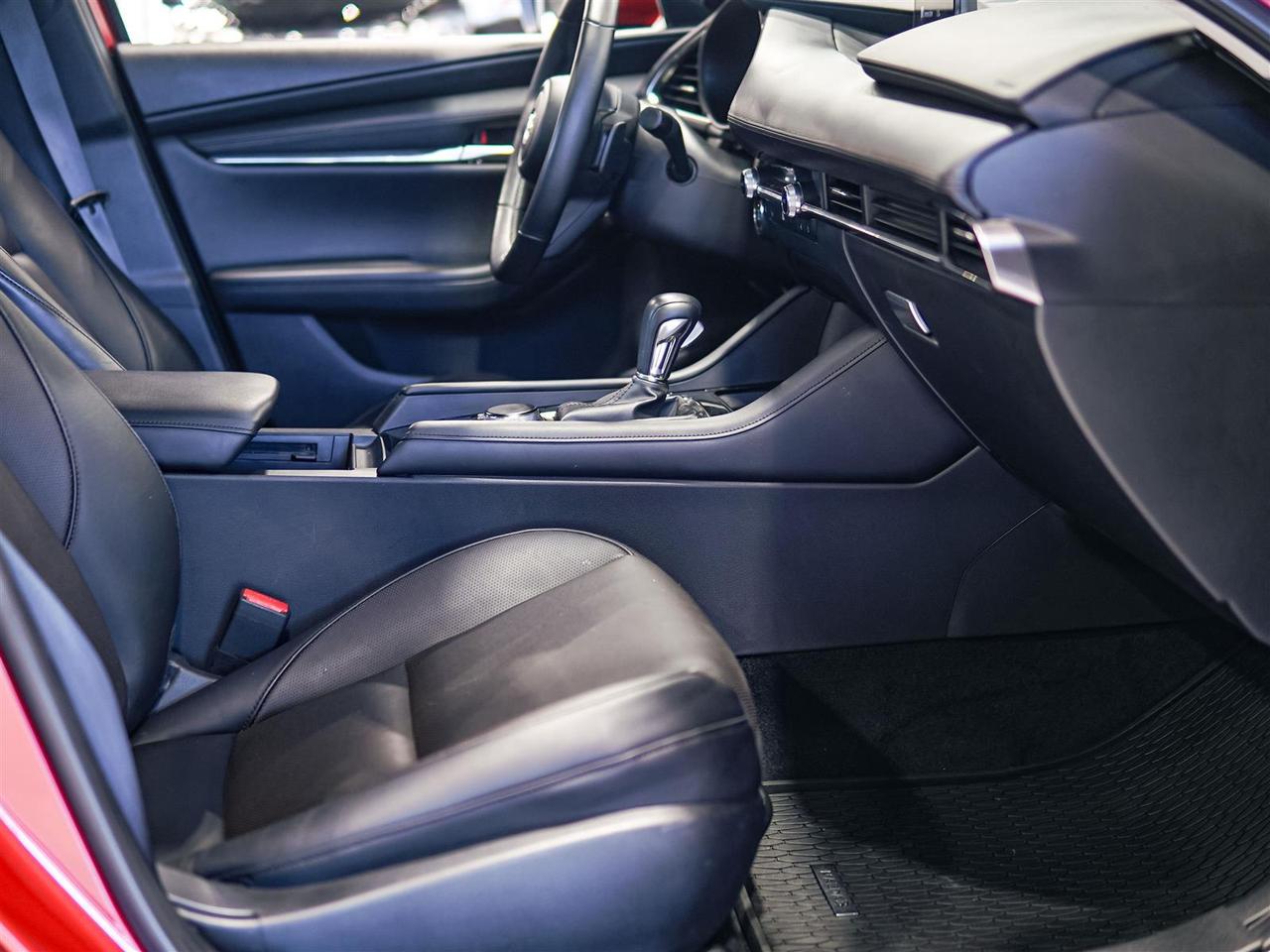 2025 Mazda MAZDA3 GT | NO ACCIDENTS | NAV | LTHR | ROOF Photo