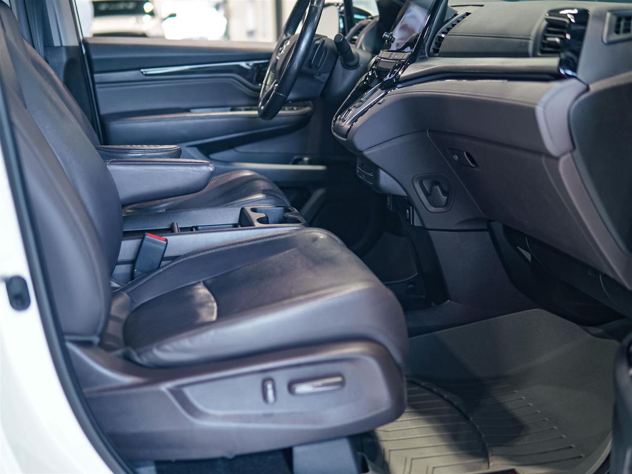2019 Honda Odyssey TOURING | NO ACCIDENTS | HONDA SERVICED Photo