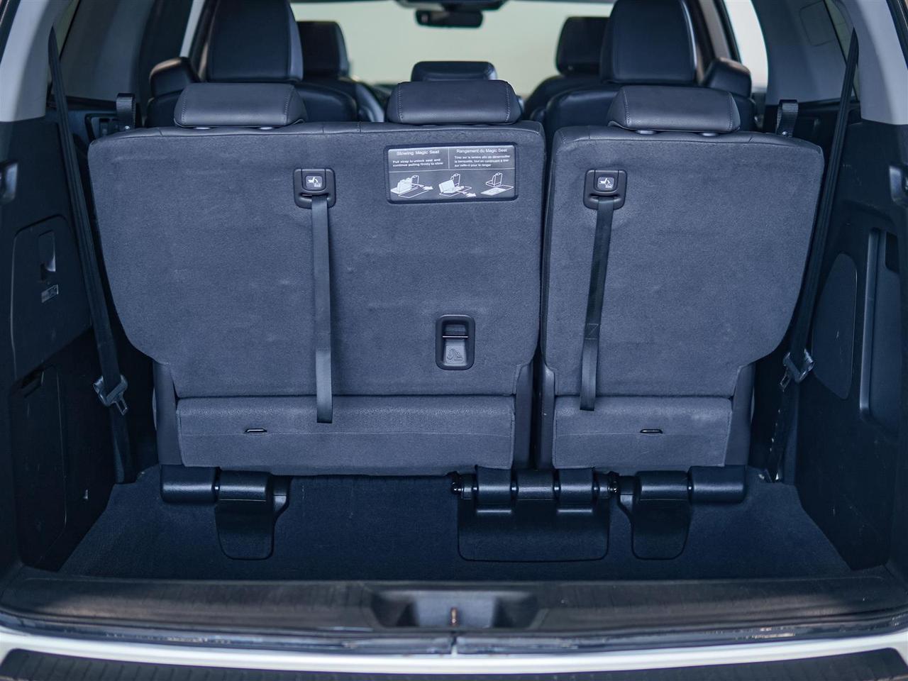 2019 Honda Odyssey TOURING | NO ACCIDENTS | HONDA SERVICED Photo