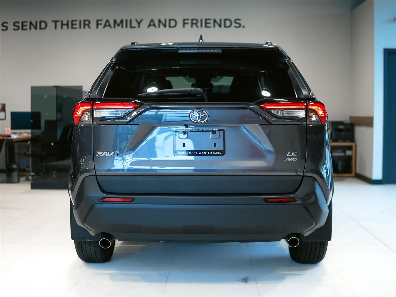 2021 Toyota RAV4 LE AWD | NO ACCIDENTS | 17 SERVICE RECORDS Photo