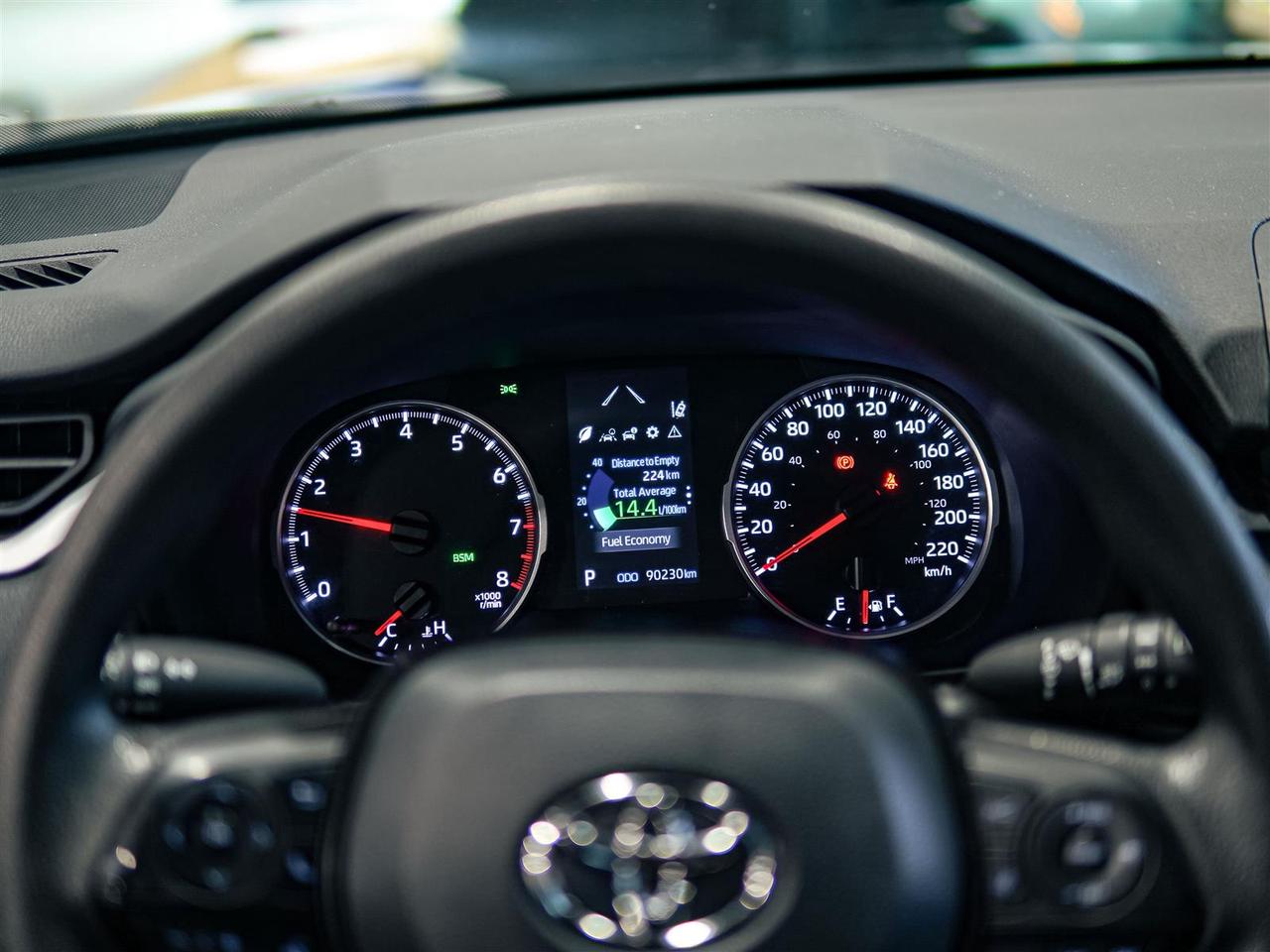 2021 Toyota RAV4 LE AWD | NO ACCIDENTS | 17 SERVICE RECORDS Photo