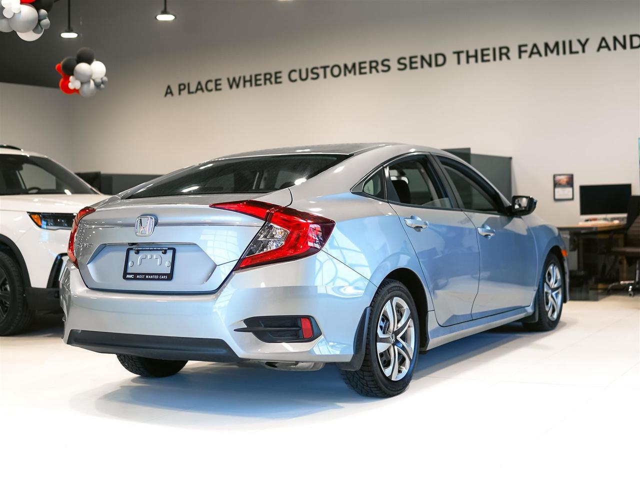 2018 Honda Civic LX | NO ACCIDENTS | APP CONNECT | LOW KMS Photo