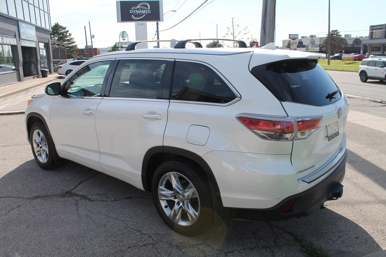 2015 Toyota Highlander Limited Platinum Photo