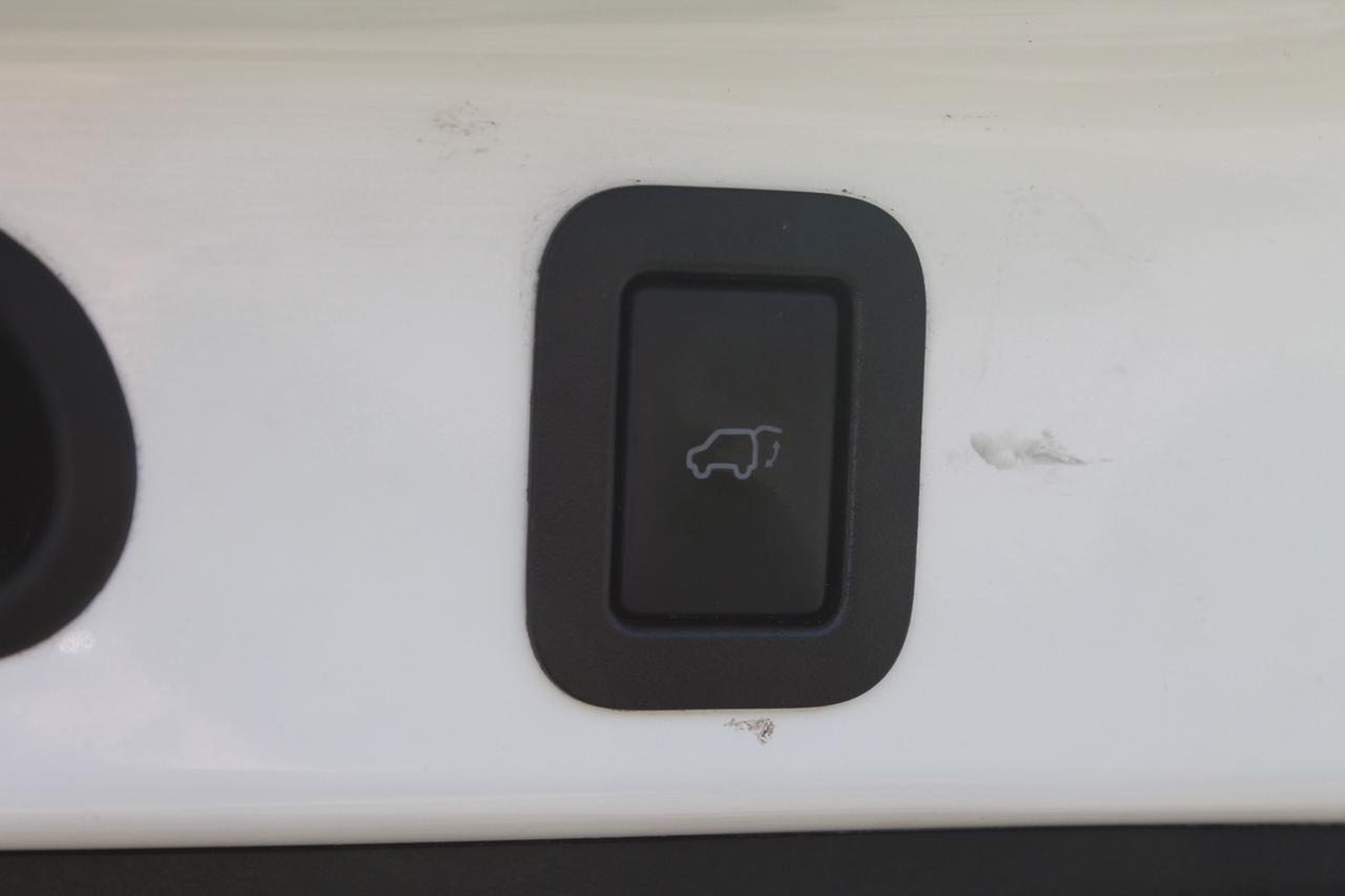 2015 Toyota Highlander Limited Platinum Photo