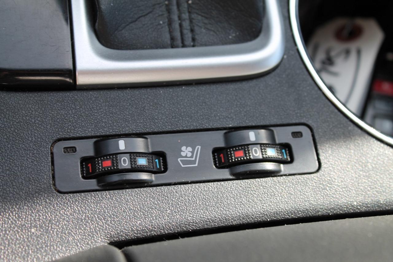 2015 Toyota Highlander Limited Platinum Photo