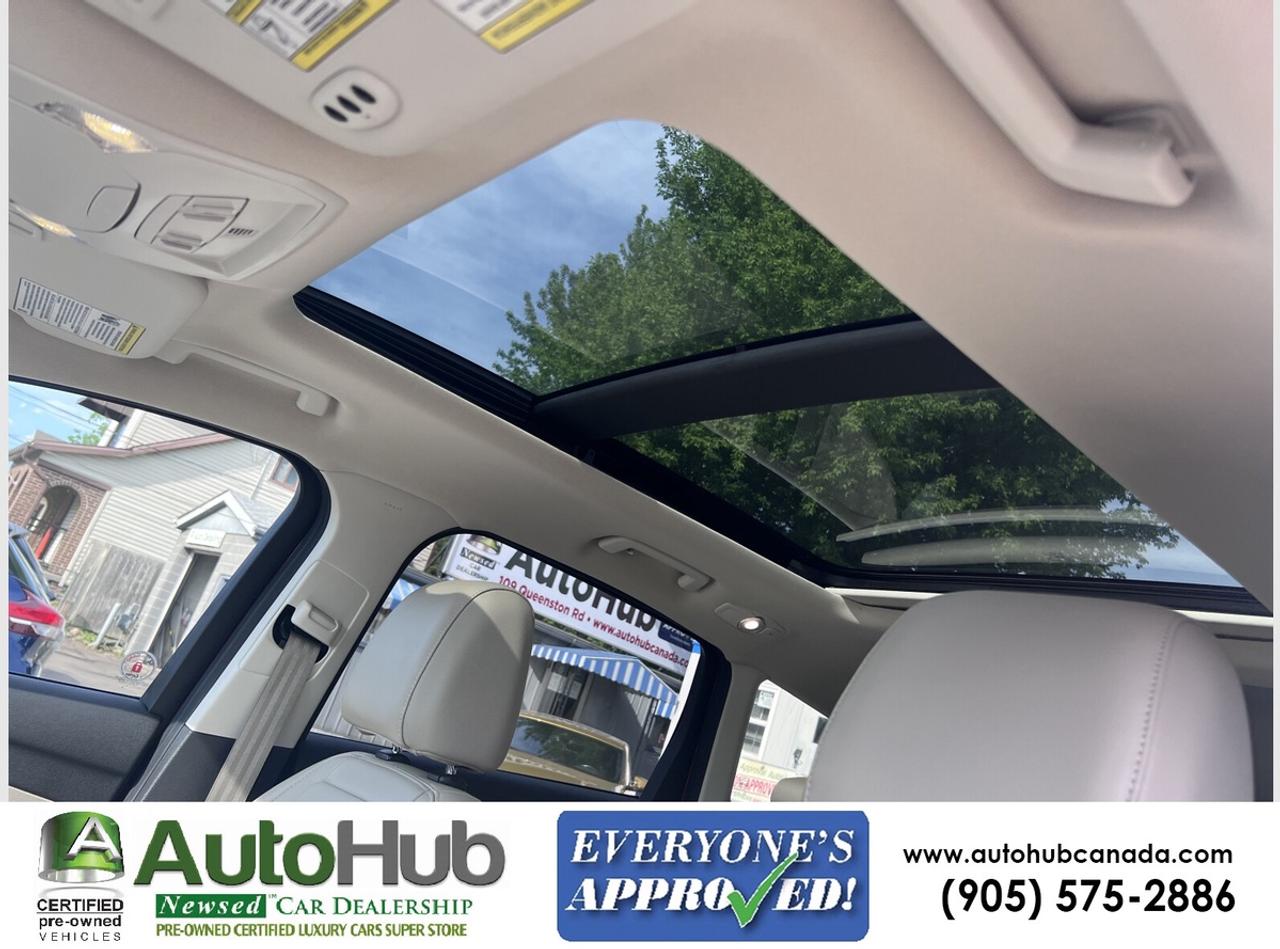 2017 Ford Escape TITANIUM-TOP OF THE LINE Photo