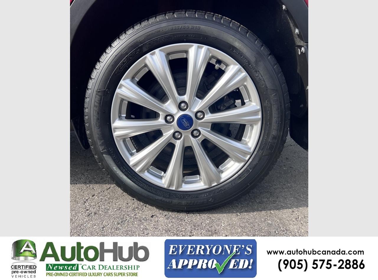 2017 Ford Escape TITANIUM-TOP OF THE LINE Photo