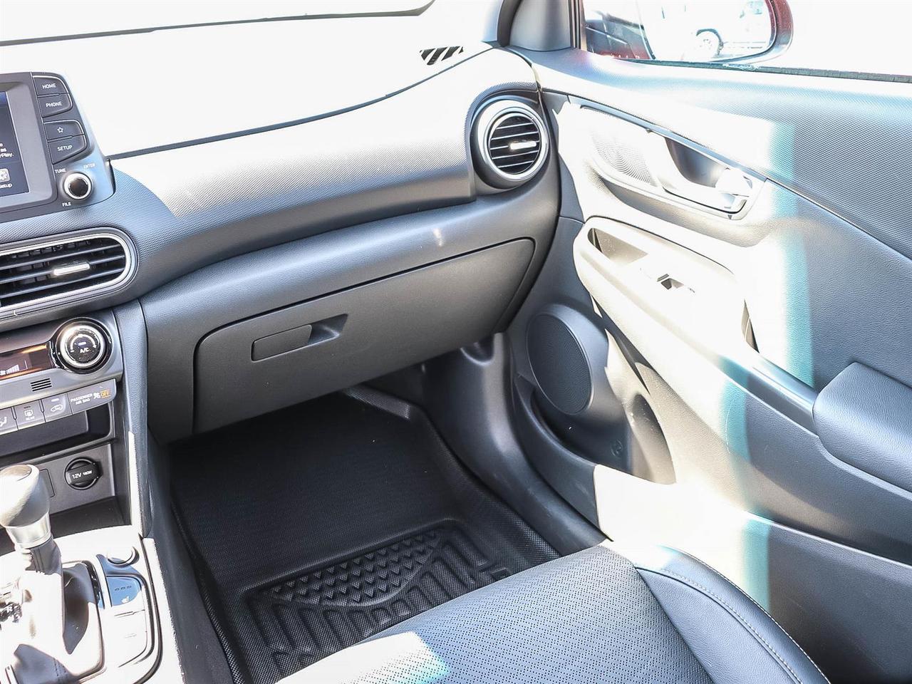 2020 Hyundai KONA LUXURY Photo